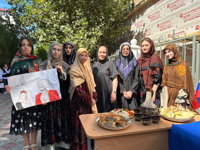 14 сентября в Национальном Инновационном Колледже прошел фестиваль ко Дню Единства народов Дагестана.