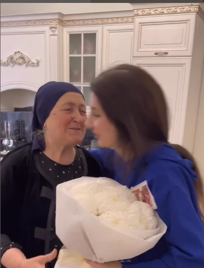 День матери