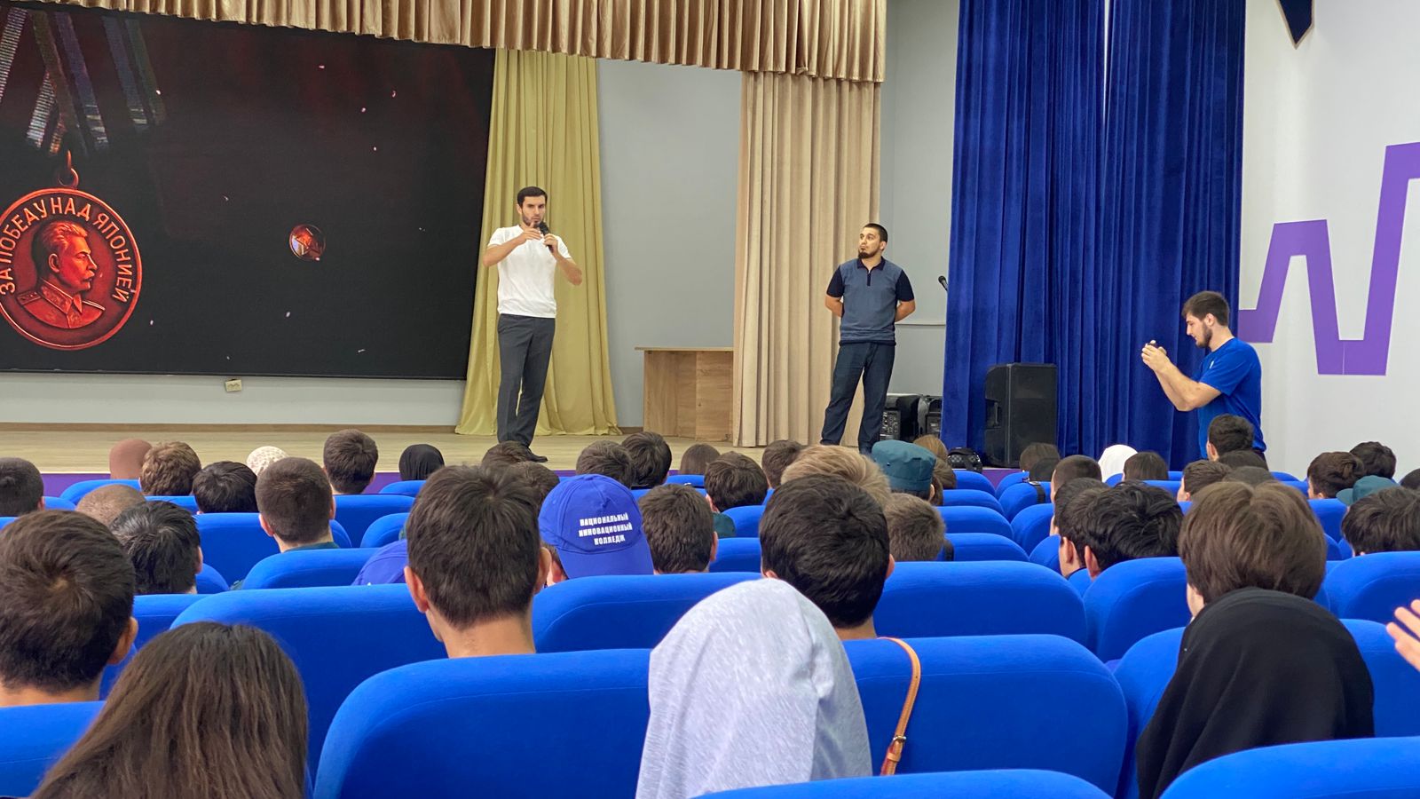 Добро всегда творится добровольно!!!