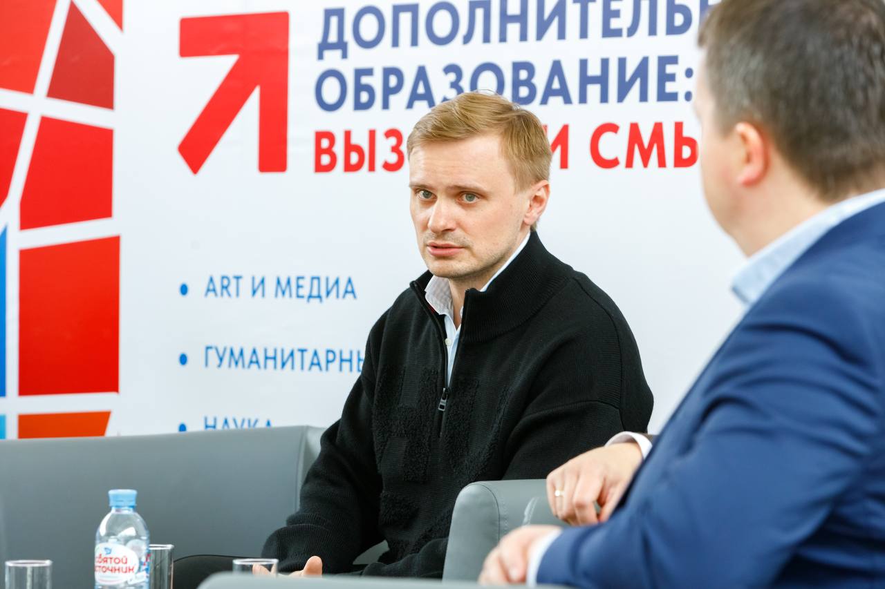 Федерация гонок дронов России предлагает ввести уроки FPV пилотирования в школьную программу, в рамках дополнительного образования