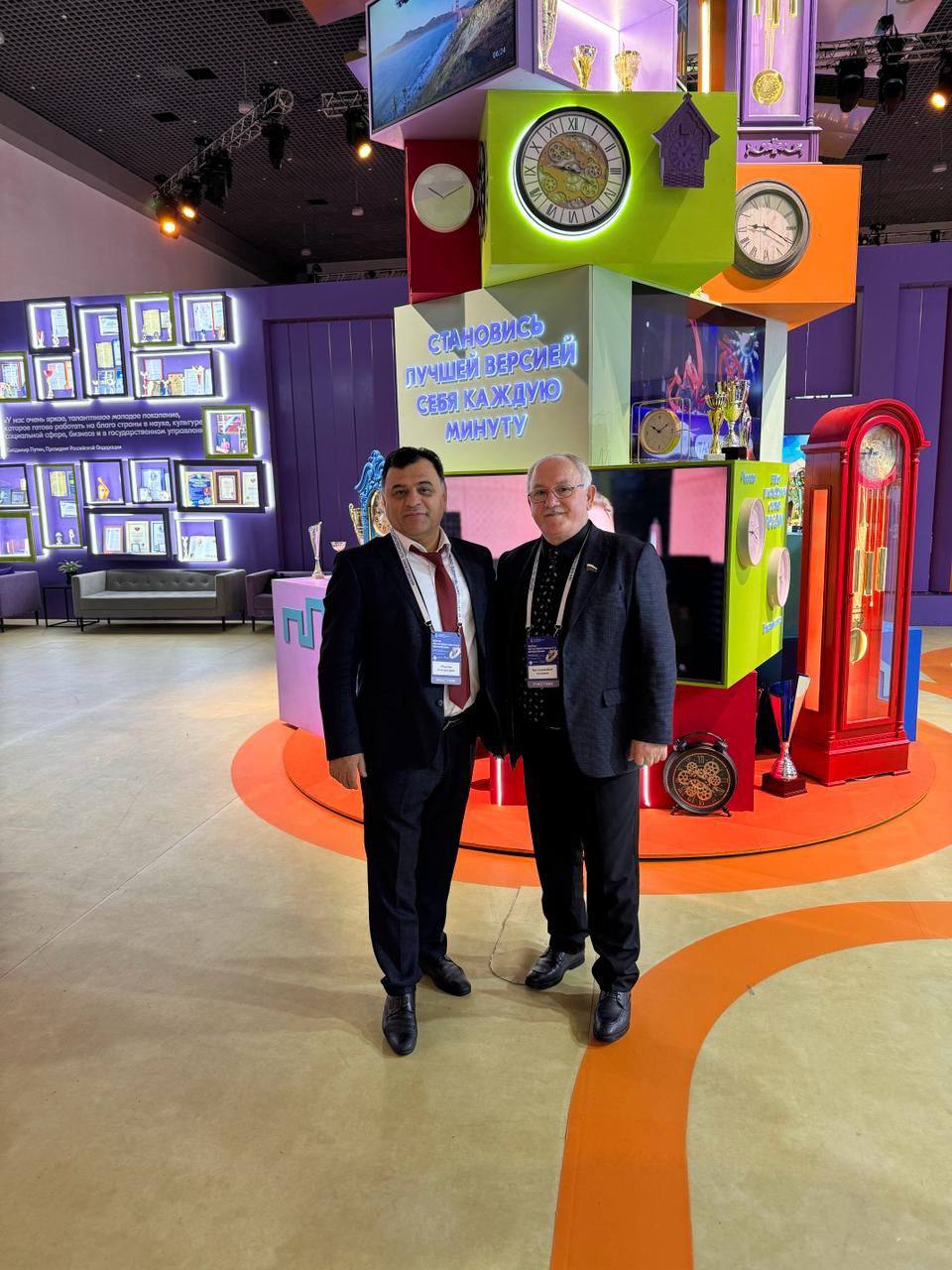 Ибрагим Байсонгурович на выставке «Россия»
