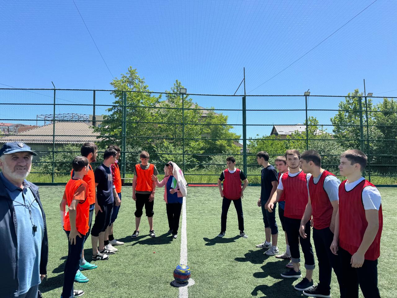 Мы спортивны и сильны, Да мы просто молодцы!