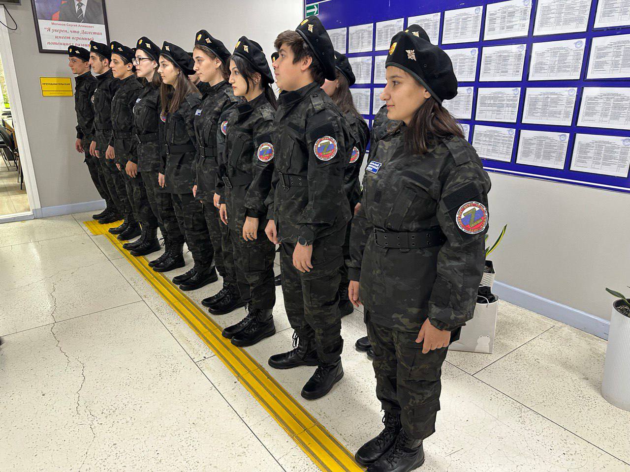 ПОАНО НИК особое внимание уделяет патриотическому воспитанию учащихся.