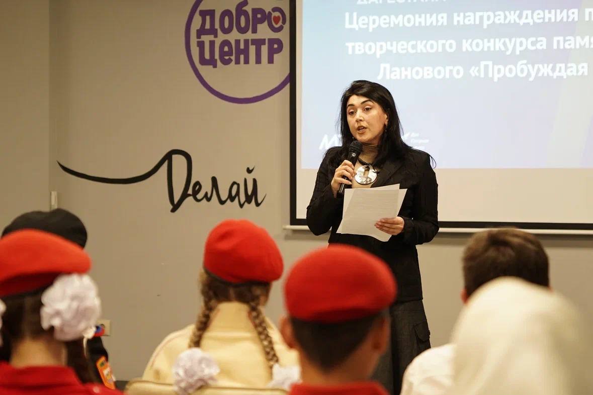 Студенты Национального инновационного колледжа стали первыми на «Посту номер 1»