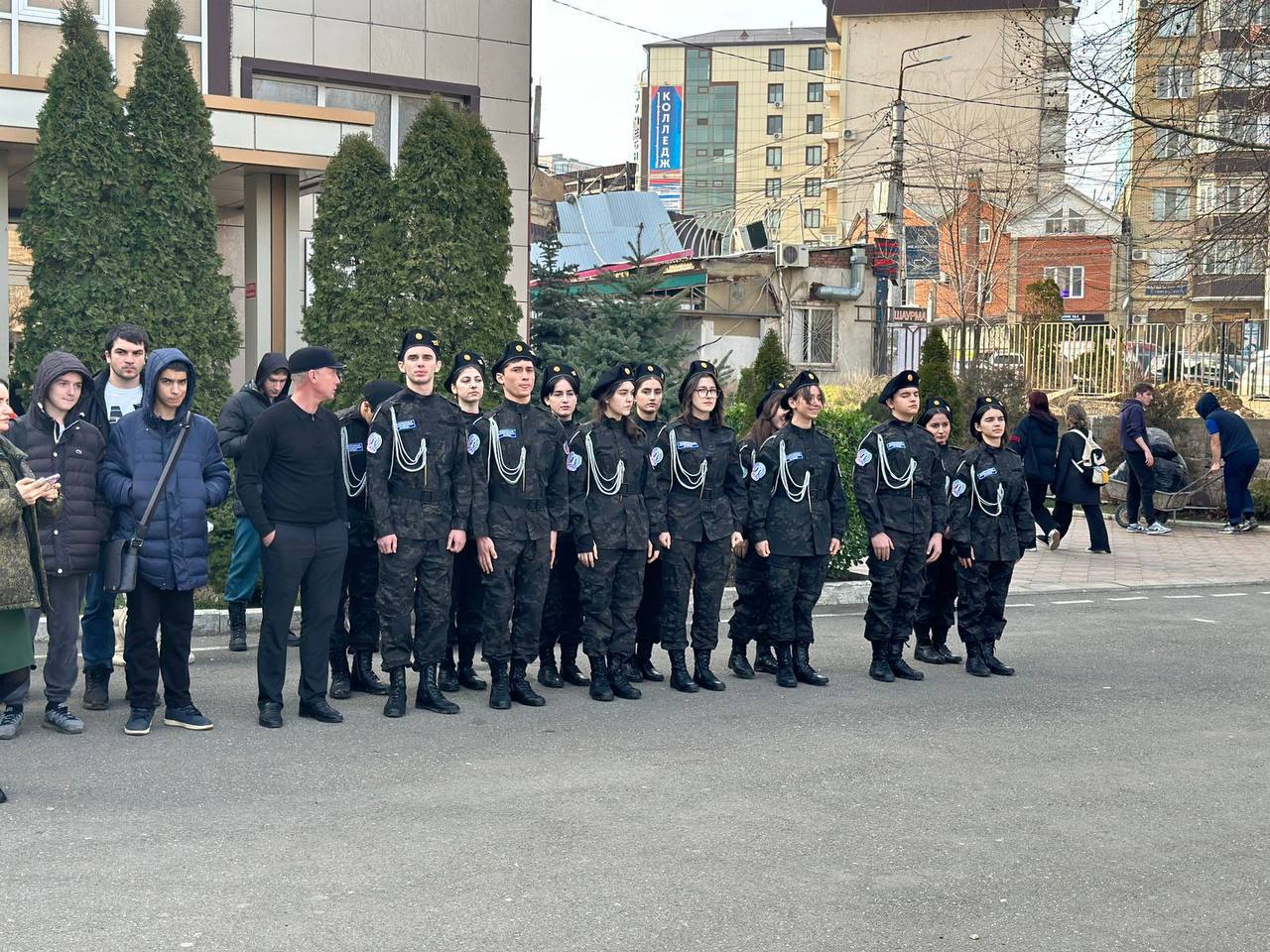 Студенты ПОАНО «НИК» отряда "Молодая Гвардия" приняли участие в квесте по начальной военной подготовке