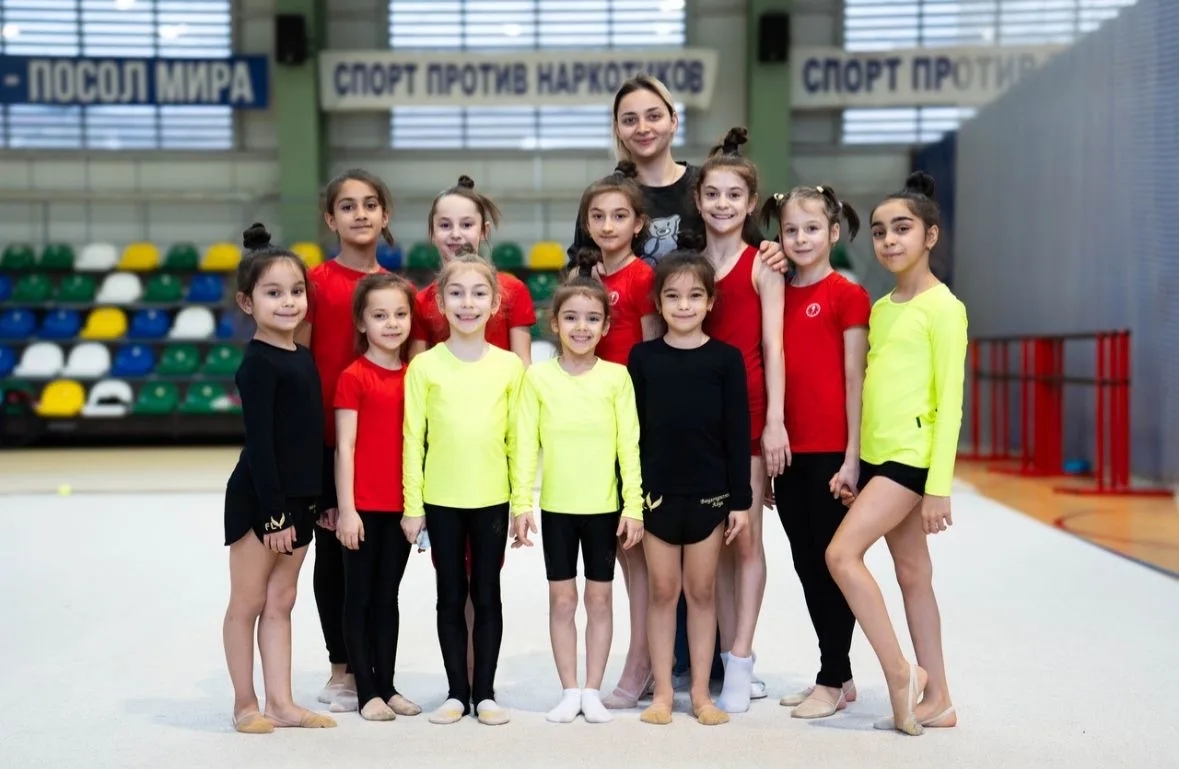 «В искусстве не важно „что“. Самое важное — „как“. Нужно, чтобы дошло до каждого, чтобы душу трогало — тогда это настоящее, иначе никак» (Майя Плисецк...