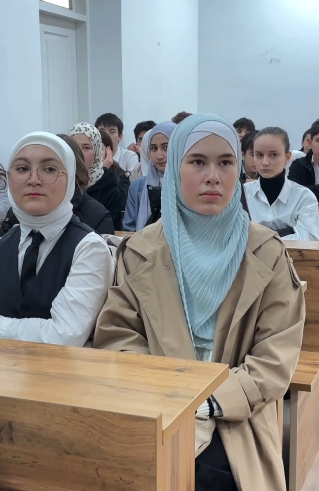 В Национальном инновационном колледже прошел день открытых дверей для школьников 50 и 59 школы г. Махачкалы