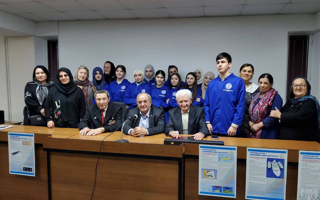 Встреча с ученым, инженером, автором 102 изобретений Гамидом Халидовым, ему исполнилось 75-лет